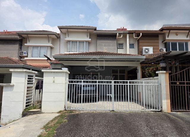Teres 2 Tingkat, Sunway Alam Suria Seksyen U10, Shah Alam. Renovated. 1