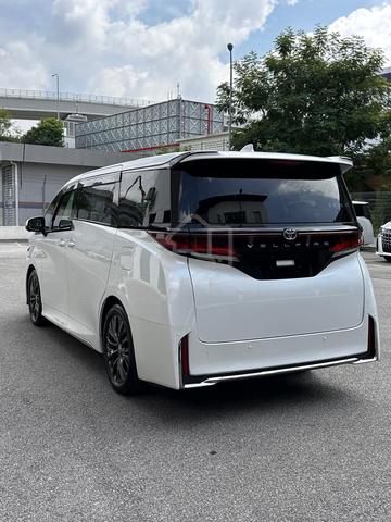 2025 Toyota VELLFIRE 2.4 Z PREMIER (A) - 4