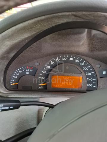 2001 Mercedes Benz C240 AVANTGARDE (CBU) 2.6 (A) - 5