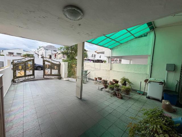 Double terrace , lintang delima ,greenlane , 1429sf 1