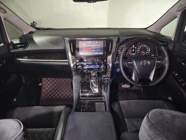 2015 Toyota Alphard 2.5 SC JBL Full Spec Like New - 3