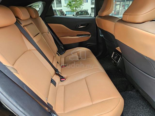 2024 Toyota CROWN 2.5 SPORT Z HEV P/R HUD BSM DIM - 4