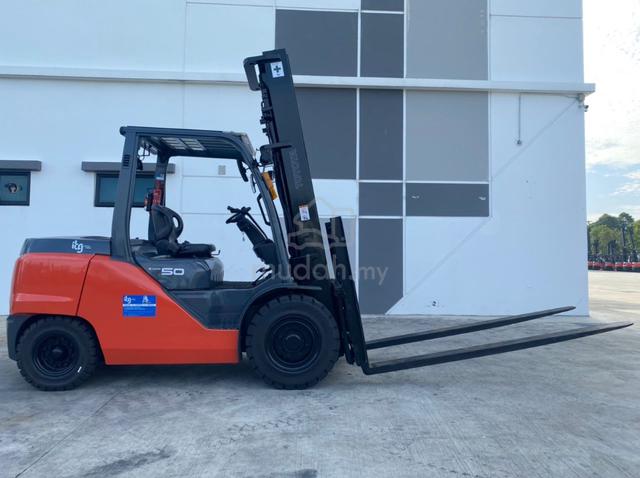 TOYOTA Forklift 8FD50N Diesel New Model 5 Ton - Commercial Vehicle ...