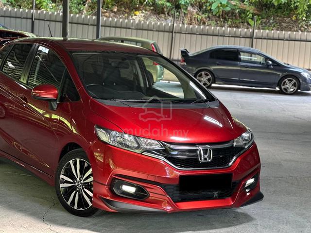 2021 Honda JAZZ GK5 1.5 V FACELIFT (A) FULL LOAN ! - 2