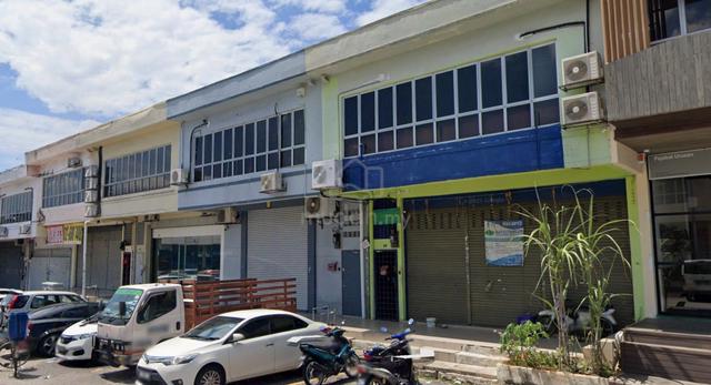 Bukit Puchong 30X100 FREEHOLD 1.5sty Link Factory 1