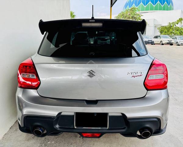 Suzuki Swift Sport 1.4 Turbo ZC33S Model Triptonic - 4