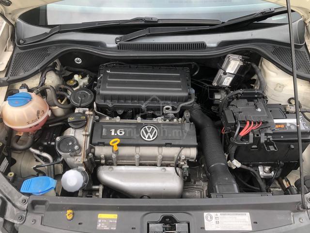 Volkswagen VENTO 1.6 (A) LEATHER SEAT LIKE NEW - 5