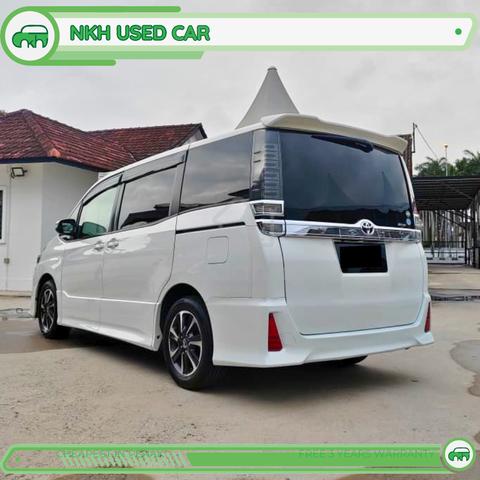 2018 Toyota VOXY 2.0 ZS KIRAMEKI (A) - 4