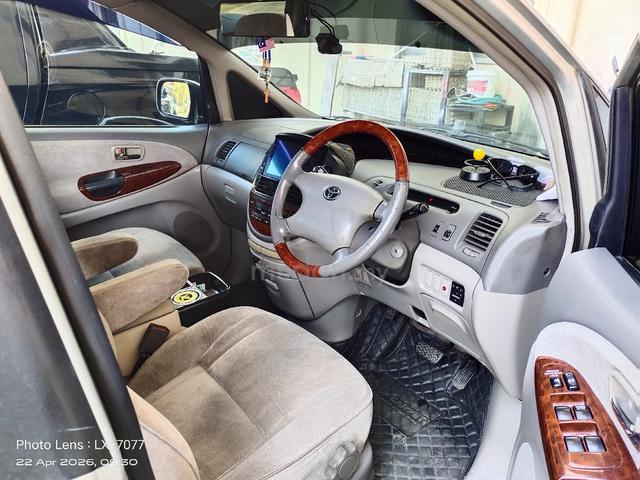 FOR SALE. Toyota ESTIMA 3.0 G (A) yr 2000 - 5