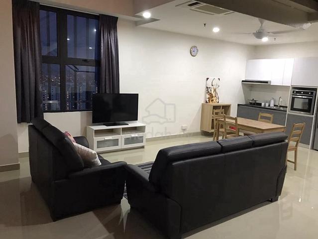 E Suite-Designer Suite @ Emerald Avenue 1