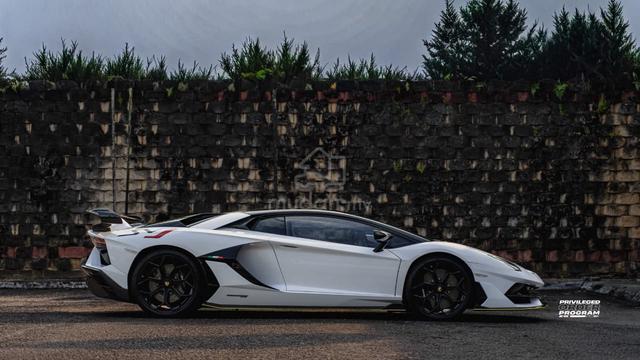2019 Lamborghini AVENTADOR 6.5 SVJ LP770-4 (A) - 4