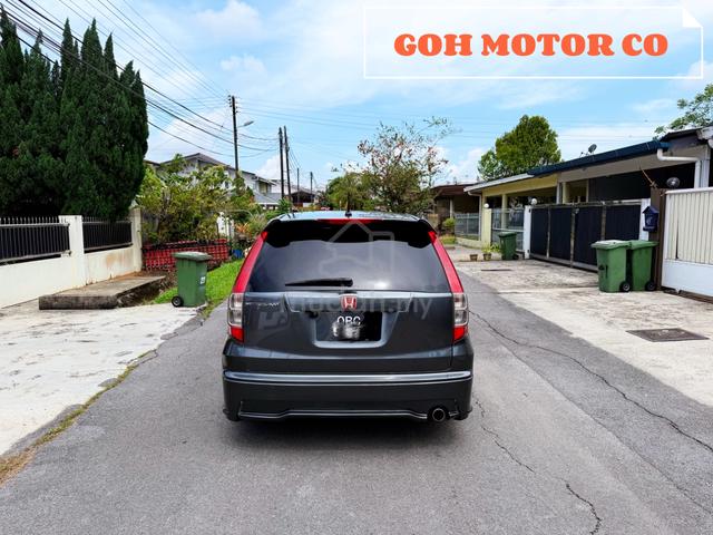 2009 Honda STREAM 1.8 i-VTEC (A) - 4