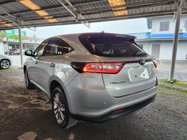 2020 Toyota HARRIER PREMIUM 2.0 (A) - 2