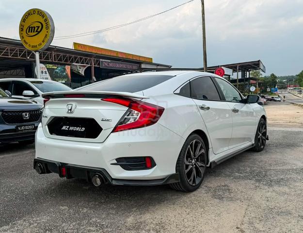 2021 Honda CIVIC 1.5 TC-P (A) FULL SPEC 1 OWNER - 4