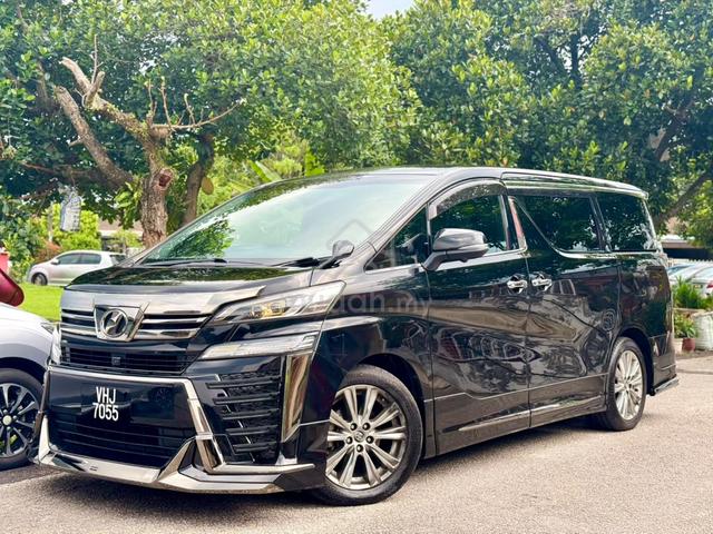 ON THE ROAD 2017 Toyota VELLFIRE 2.5 Z GOLDEN EYES - 1