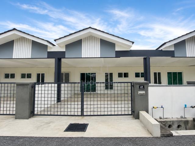 Single Storey For Rent @ Batu Gajah 1