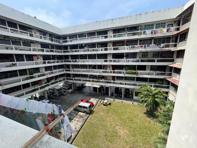 Wisma Lam Hong 1