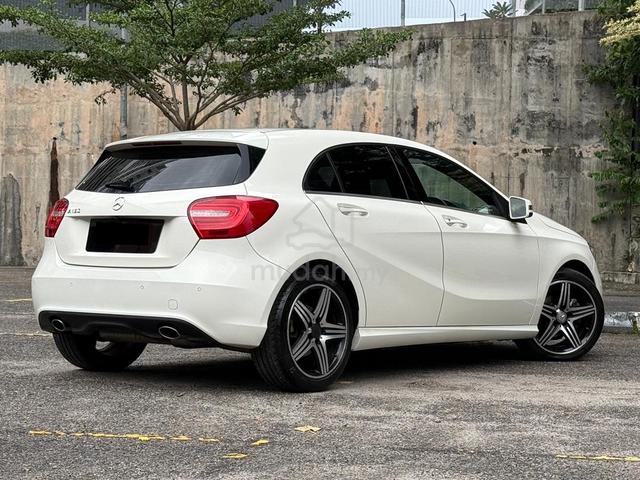 Mercedes Benz A180 SE 1.6 (A) REG YEAR 2020 - 4