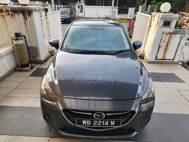 2015 Mazda 2 SKYACTIV (A) - 3