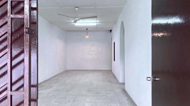klang utama Single Sty For Sale 1