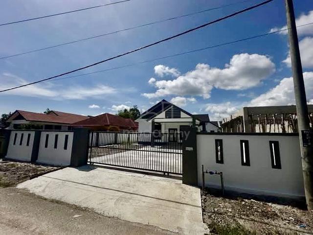 Banglo Kg Baru Kemasik, Design Moden, Tanah Luas. Parking 4 Kereta 1