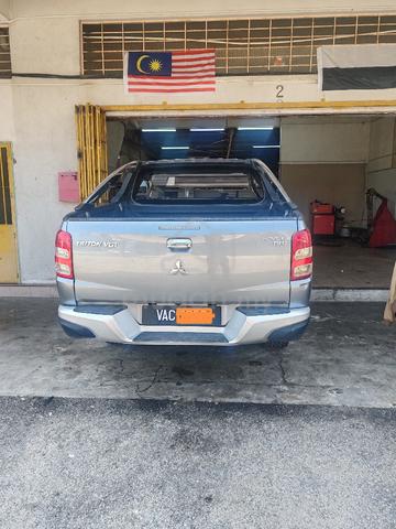 2017 Mitsubishi TRITON 2.4 VGT A/T MY2016 (A) - 2