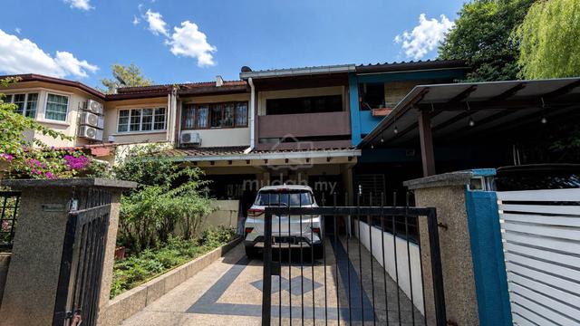 FACING OPEN Double Storey Terrace House Taman Zaaba TTDI Kuala Lumpur 1