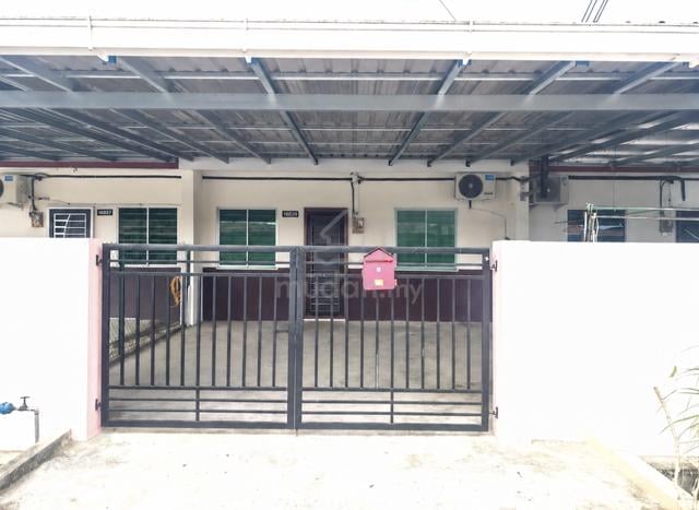 Sarawak Kota Samarahan 1-Storey Terraced House For Rent Taman Berlian 1