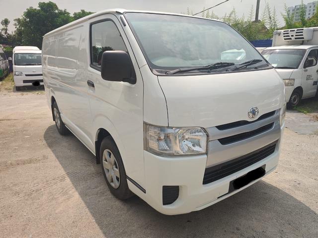 2017 Toyota Hiace Panel Van 2.5 (M) - 3