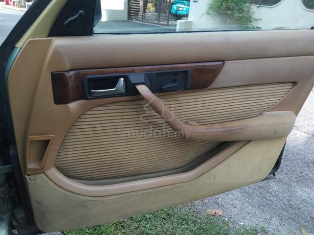 Mercedes Benz 300SE W126 - 5