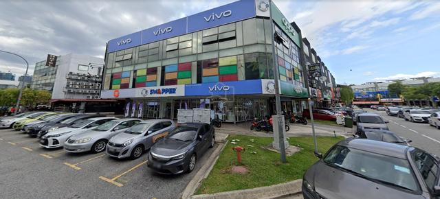 Corner Lot Ground Floor Shoplot The Trillium @ Lakefields, Sungai Besi 1