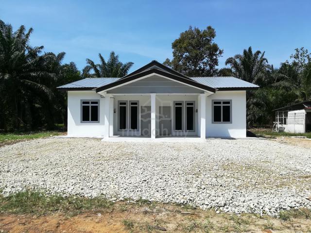 Rumah sewa 3 bilik di Parit Besar, Bagan Batu Pahat 1