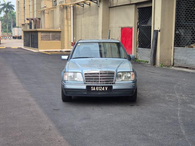 1995 Mercedes Benz 260E W124 (A) - 2