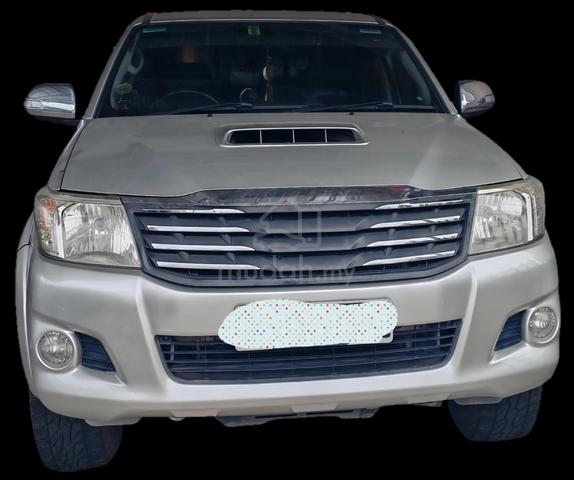 2013 Toyota HILUX 3.0 G VNT (A) - 1