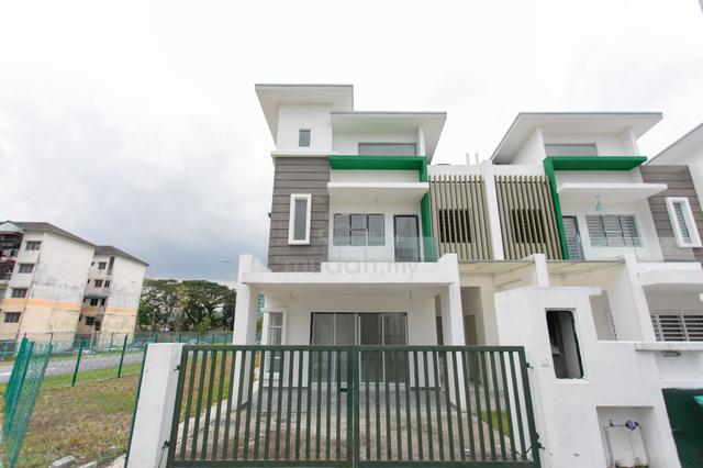 Corner Lot 2 Tingkat Clover Homes Semenyih Rumah Baru 1