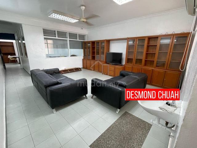 Spacious Second Floor Office at Abu Siti Lane for Rent 1