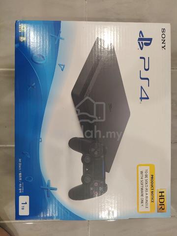 Ps4 1TB slim full set  - photo 2 of 4