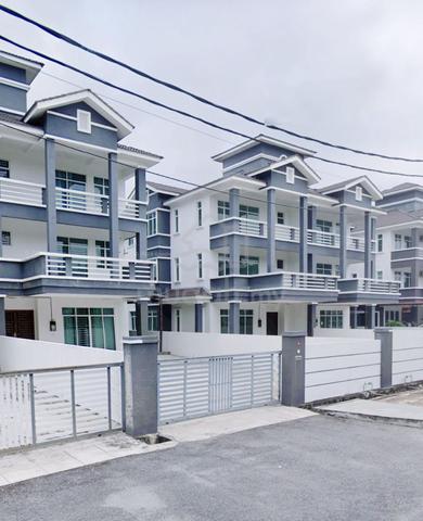 Nibong Tebal 3 Storey Semi D With Lift For Sale Opposite Paiteik 1