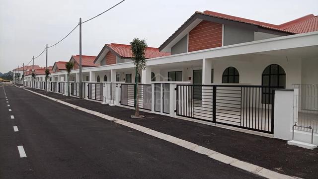 FULL LOAN New Single Storey Terrace house Batu Gajah Perak for Sale 1