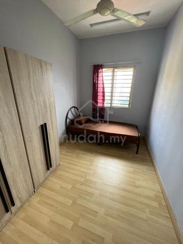 NO DEPO Room For Girl Putra Suria 4 Minit LRT Cheras 1