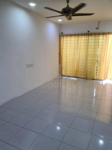 House For Rent in Taman ilham, Ayer Tawar, Perak 2