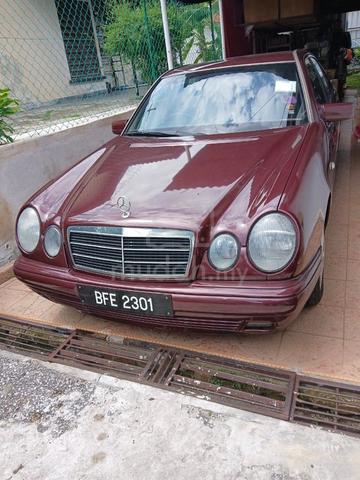 1996 Very Good Condition Mercedes Benz E230 - 1