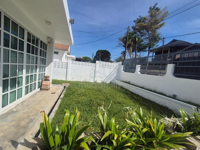 Single Storey Semi D Tanjung Bungah Unfurnished Hillside 1