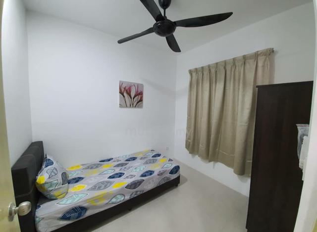 Wangsamas Fully Furnished Room (female only) 1