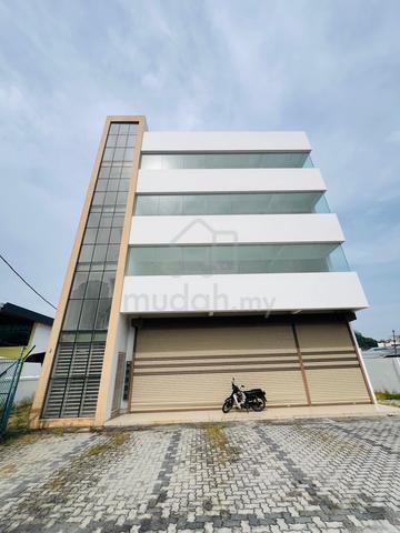 Bm commercial shoplot for rent 1