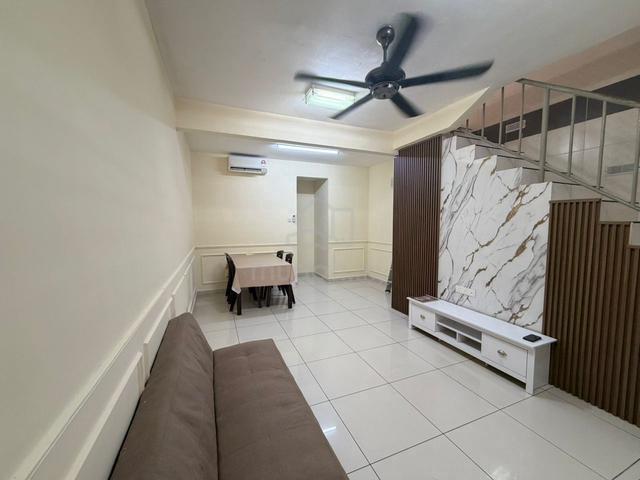 RUMAH UNTUK DISEWA -Taman Lagenda Putra, Kulai 1
