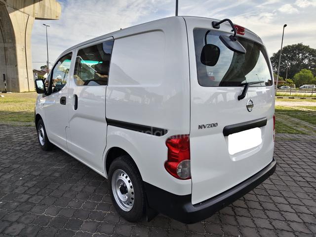 2021 Nissan NV200 1.6 (M) Semi Panel Van - 4