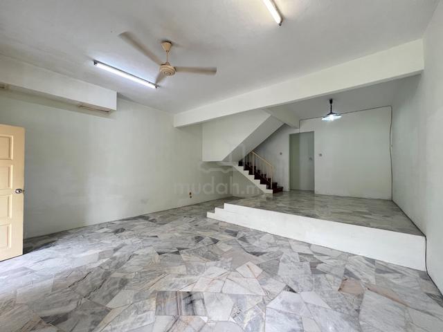 Double Sty Terrace @ SL6 , Sungai Long 1
