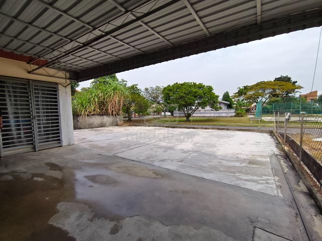 BELOW BANK VALUE 2-STOREY CORNER UNIT Bandar Cassia Tengah Batu Kawan 1