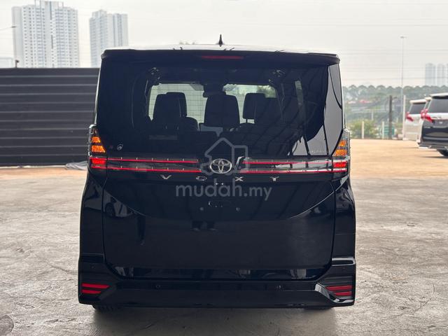 2023 Toyota VOXY 2.0 S-Z (A) - 3